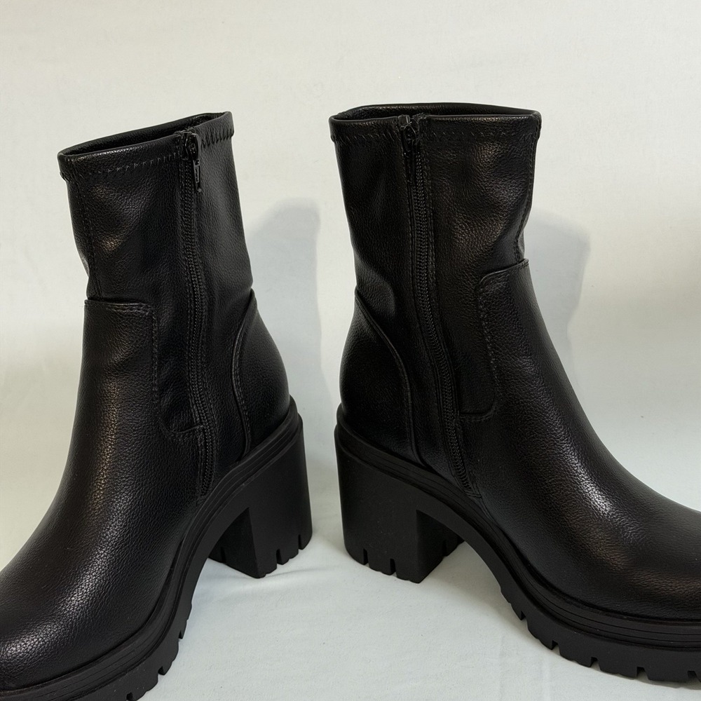 NEW Sun + Stone Size-7M Women's Veronaa Stretch Lug Boots Black - Picture 9 of 10